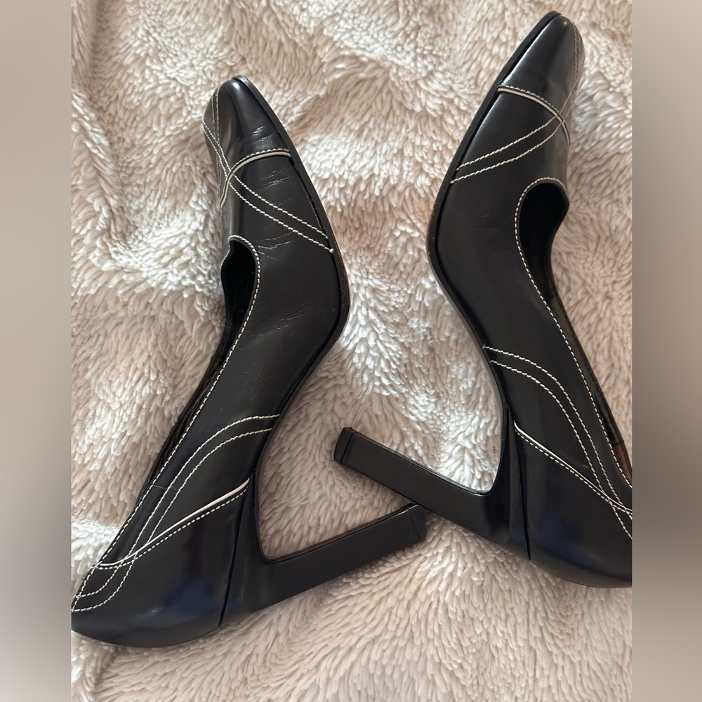 GORGEOUS Charles David Pumps, Worn Once, Excellent Condition, Work/Dressy